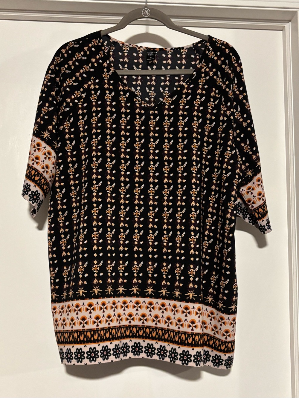 ⭐️Black Floral Border Print Tunic with Tan Accents